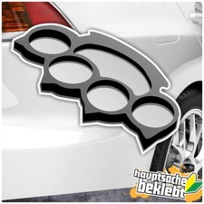 Poing Américain - Schlägerei