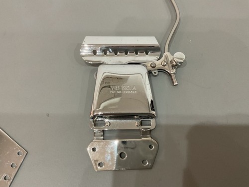 Tremolo bras rickenbacker - bras,