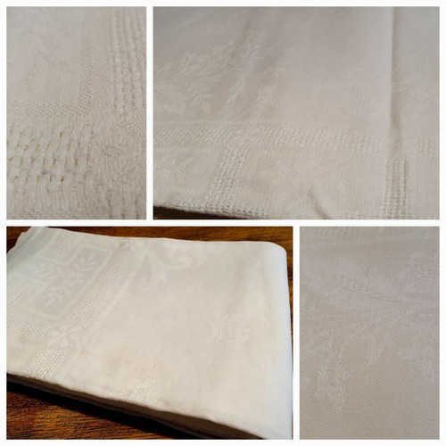Ancienne grande nappe brodée