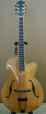 Yunzhi 15 inch archtop guitar