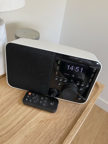 Logitech squeezebox internet - logitech,