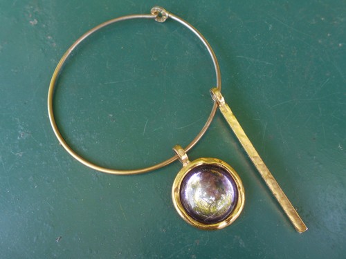 Collier jonc moderniste biche - collier,