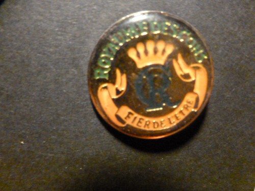 Pin etudiant faluche - pin's,