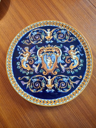 Plat faience de gien - ,