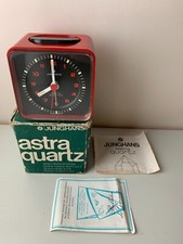 REVEIL JUNGHANS ATRA QUARTZ -