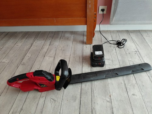 Katana taille haie sans - katana, taille-haie