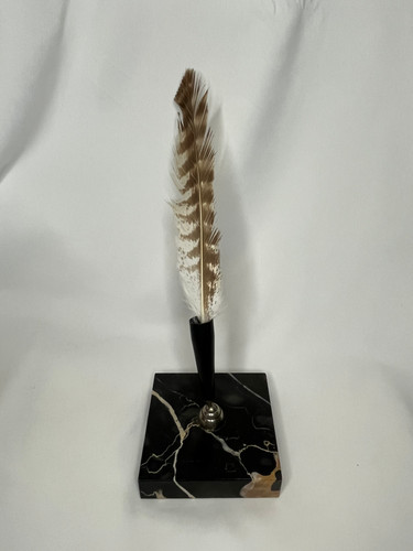 Porte plume stylo sur socle - porte,