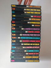 LOT de 18 livres  " SAS "