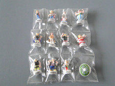 ASTERIX lot 12 fèves porcelaine brillante personnages BD 2006 Goscinny Uderzo