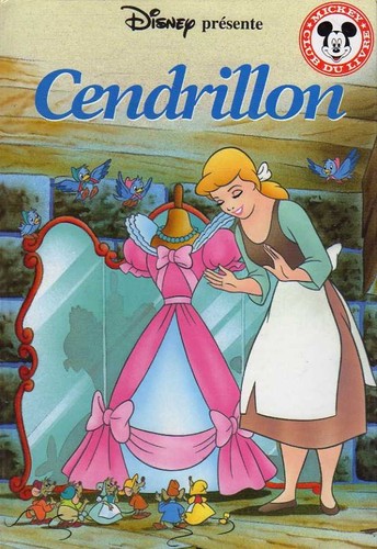 Disney présente - présente,
