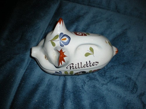 Une terrine faience - faience, en
