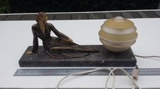 Ancienne lampe ART DECO, femme