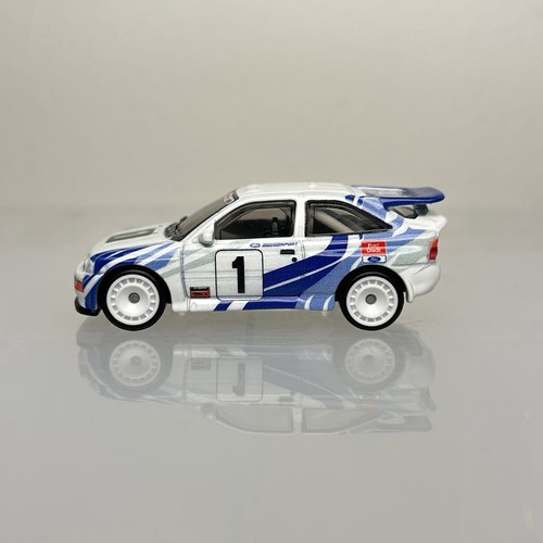 Hot wheels premium ford - 93,