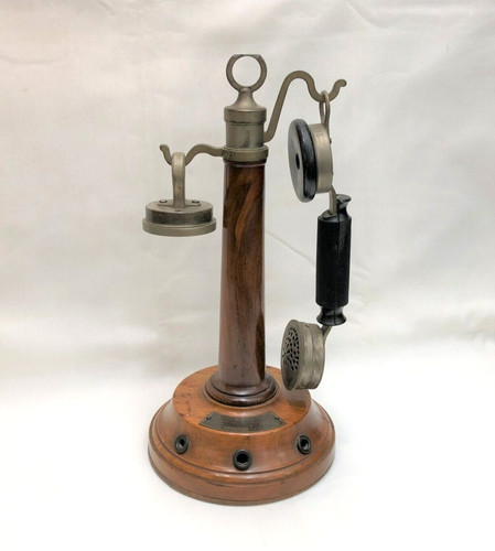 Ancien téléphone bois - téléphone, et