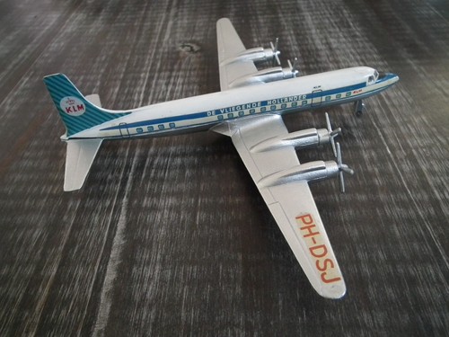 Avion métal miniature - ,