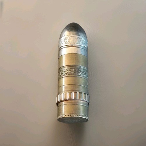Briquet poilu tranchée - briquet,