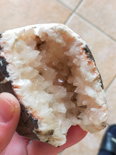 Superbe heulandite blanche - heulandite,