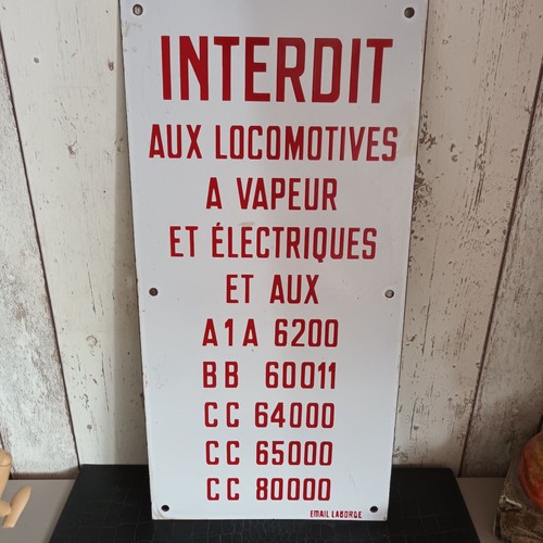 Plaque émaillée ancienne n - s,