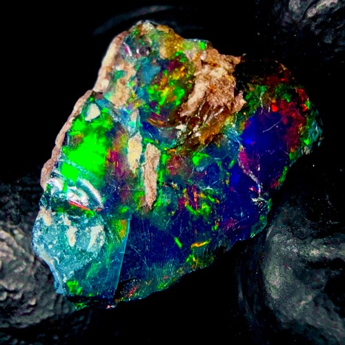 Opale noire brute - noire,