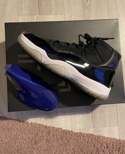Jordan space jam - 11,