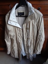veste un jour ailleurs taille 2 polyester comme  neuf