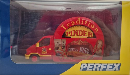 Perfex renault master - 1/43,
