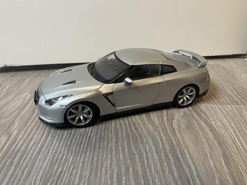 Nissan skyline norev - 1/18, gt