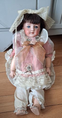 Rare poupée porcelaine unis - poupée,