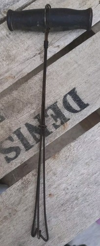 Ancien tire bouchon attrape - ,