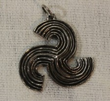 TOULHOAT PENDENTIF TRISKEL