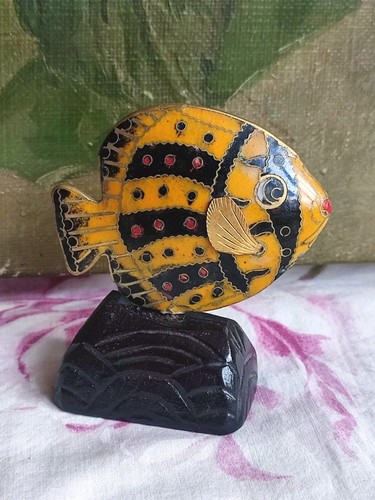 Petit poisson métal - en,