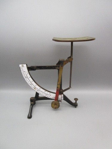 Ancienne petite balance - , pèse