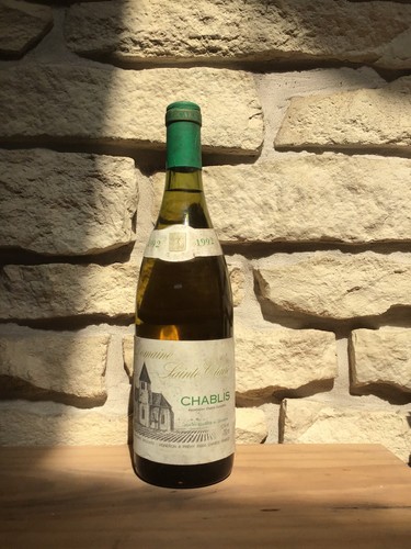 Bouteille chablis domaine - chablis,