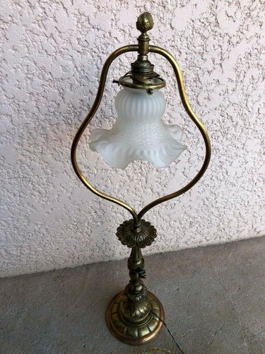 Ancienne lampe - lampe,