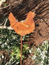 Poule en rouille noble sur la