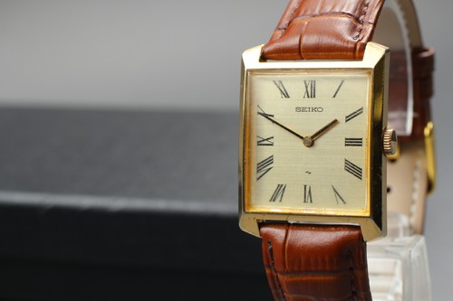 Vintage 1977 mint - vintage, n