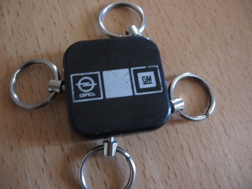 Porte clefs automobile opel - porte,