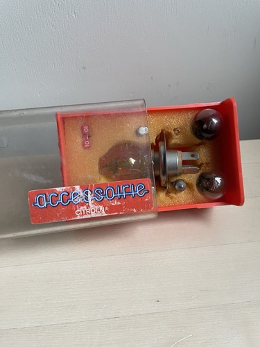 Boites ampoules citroen - boites,