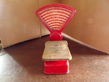 Jouet tôle peinte : Balance