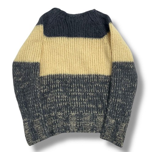 Pull noir dries - pull,